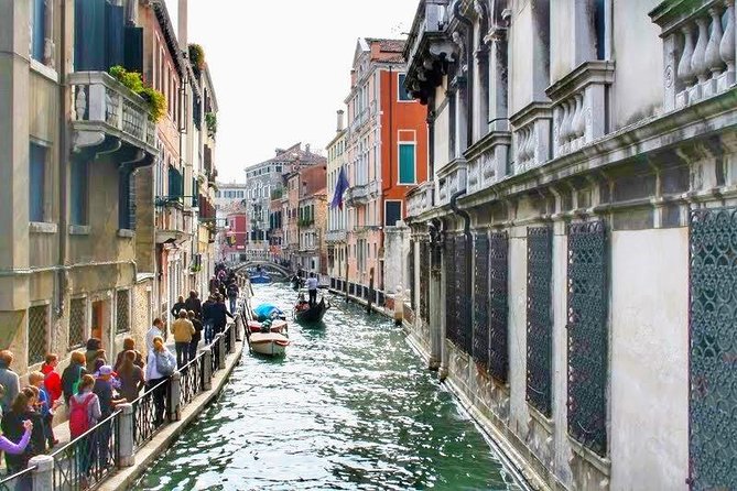 Venice Dinner Food Tour around Jewish Ghetto & Cannaregio Quarter - Vanessa and the human side of the tour