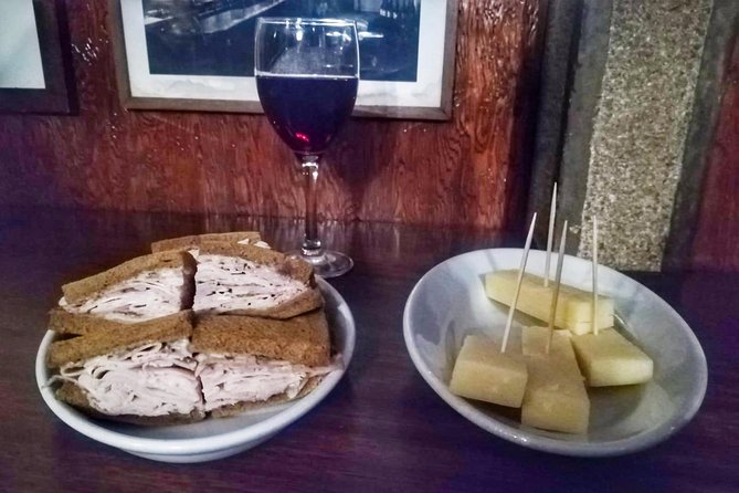 Venice Dinner Food Tour around Jewish Ghetto & Cannaregio Quarter - Who should book this evening walk