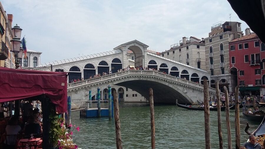 Venice: Doge's Palace and Basilica Skip-the-Line Guided Tour - Key points to know before booking