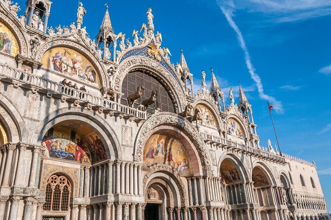 Venice: Doge's Palace and St. Mark's Basilica Fast Access Tour - Heat, rain, high water, and practical comfort