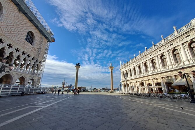 Venice: Doge's Palace and St. Mark's Basilica Fast Access Tour - Doge’s Palace and the machinery of Venetian power