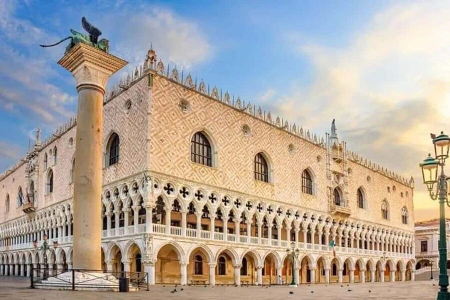 Venice: Doge's Palace and St. Mark's Basilica Guided Tour - The Loggia dei Cavalli terrace and St. Mark’s Museum