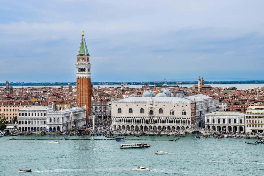Venice: Doge's Palace, Bridge of Sighs, Prisons, Correr & Audioguides - Why Doge’s Palace is the main event