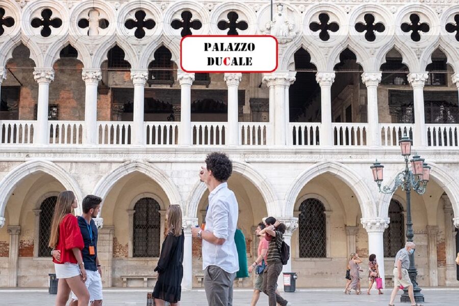 Venice: Doge's Palace, Bridge of Sighs & Prisons Guided Tour - Renaissance art in the halls of power