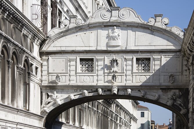 Venice: Doge’s Palace Prisons & Secret Itineraries Guided Tour - Secret rooms, archives, and working spaces
