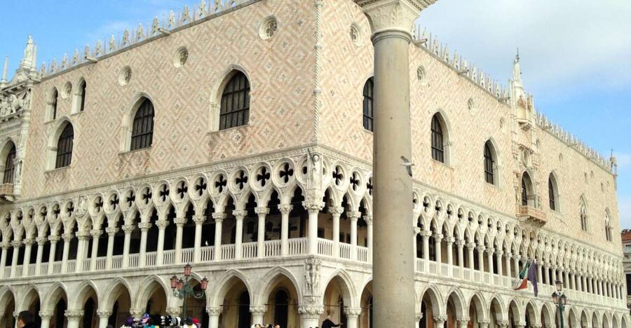Venice: Doge's Palace & Saint Mark's Small Group Tour - Key points to know before you book
