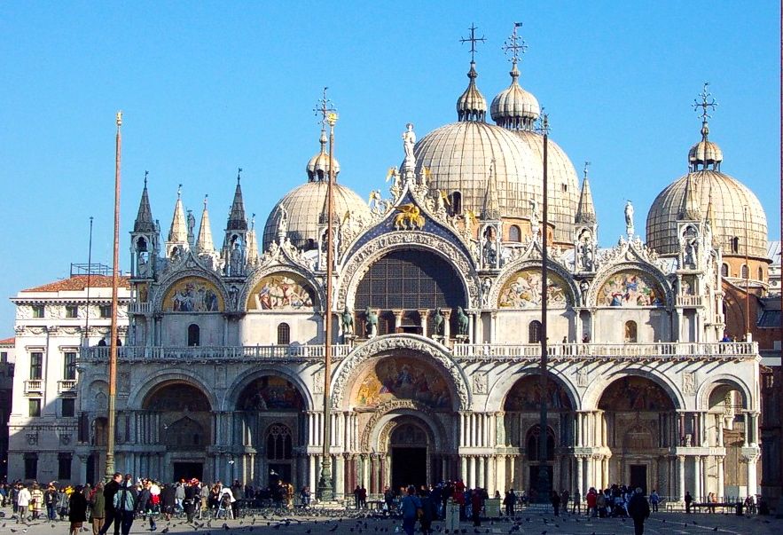 Venice: Doge's Palace & Saint Mark's Small Group Tour - Inside Saint Mark’s Basilica and its golden mosaics