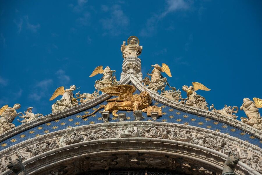 Venice: Doge's Palace with St. Mark's Basilica & Gondolas - Key points to know before booking