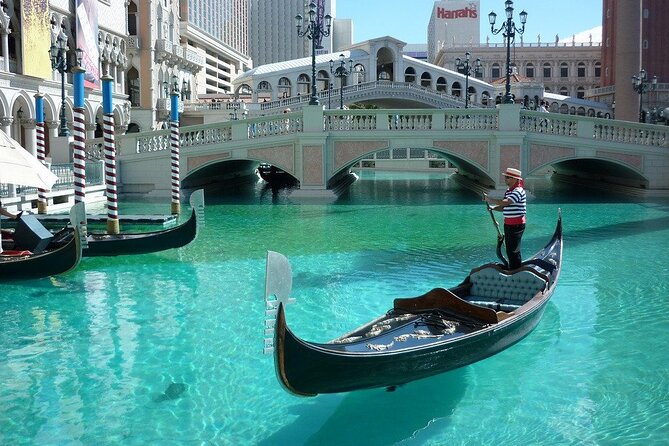 Venice: Enchanting City Walk & Majestic Gondola Glide! - What you see from the gondola