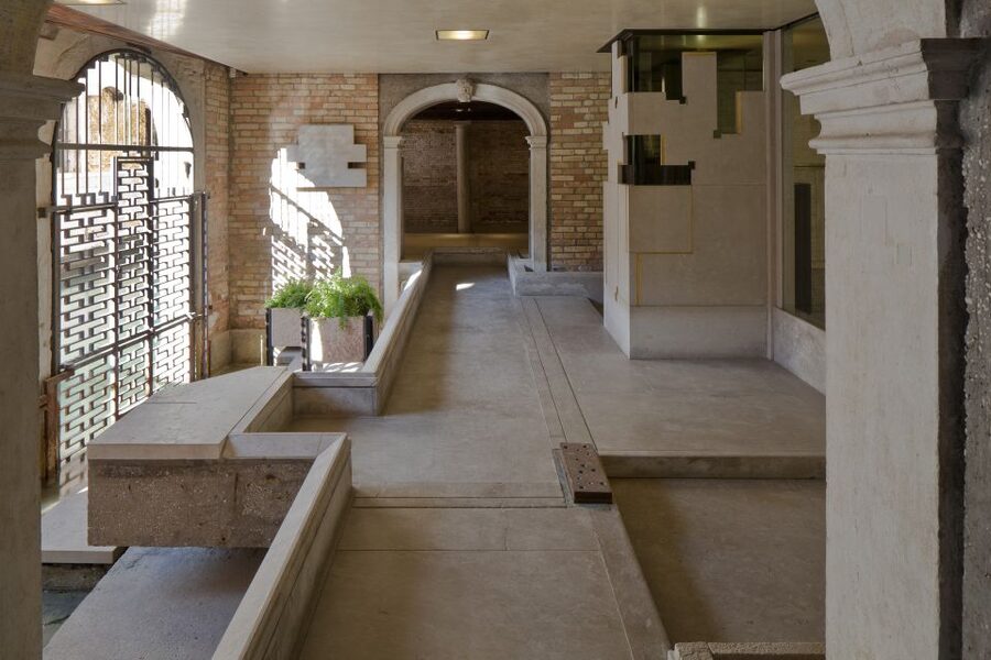 Venice: Fondazione Querini Stampalia Entry Tickets - Entering a Venetian patrician home