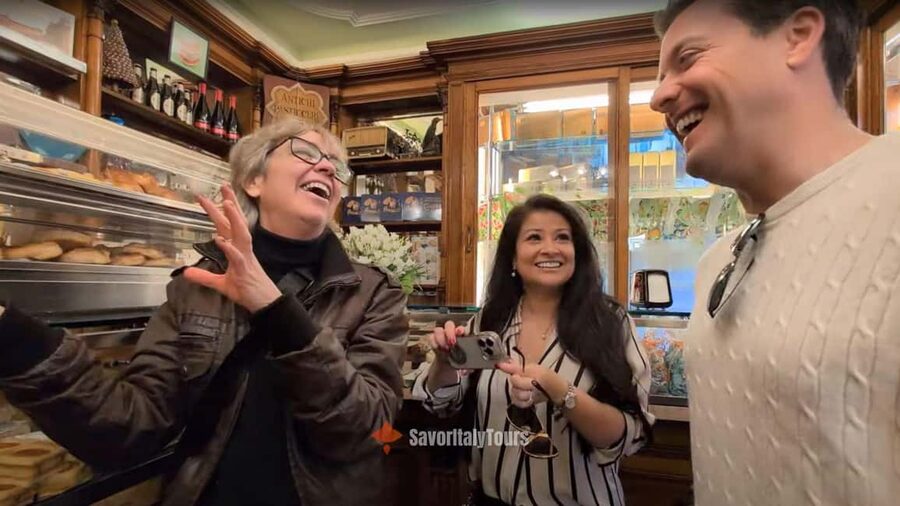 Venice: Food Tasting Tour with Cicchetti and Wine - Who should book this food walk?