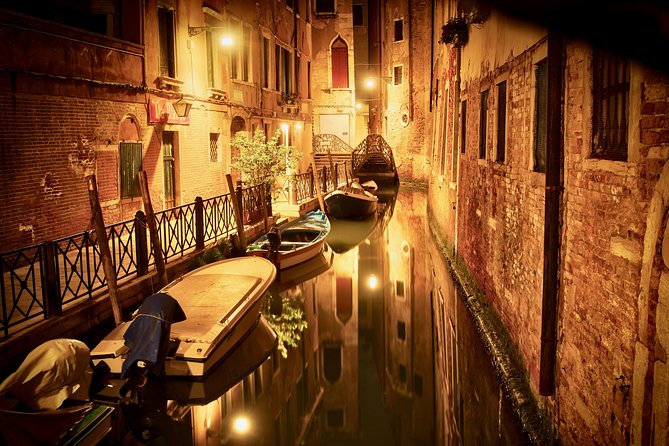 Venice Ghost & Legends Walking City Tour - Cannaregio gives the walk its quieter finish