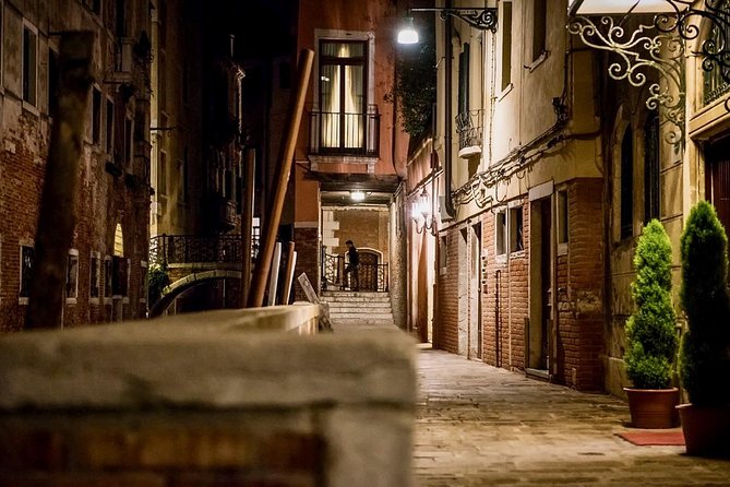 Venice Ghost & Legends Walking City Tour - Who will enjoy this Venice ghost walk