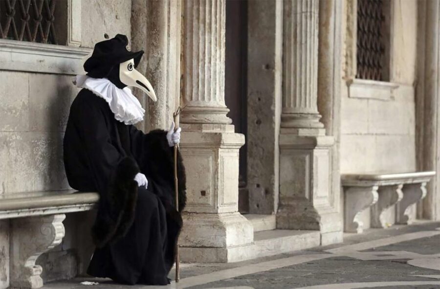 Venice: Ghost Tour to Rialto and San Marco Square - Key points at a glance
