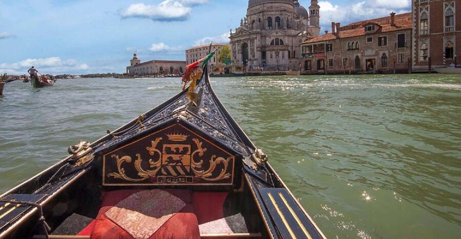 Venice: Gondola Ride and Dinner Experience - Key points to know before booking