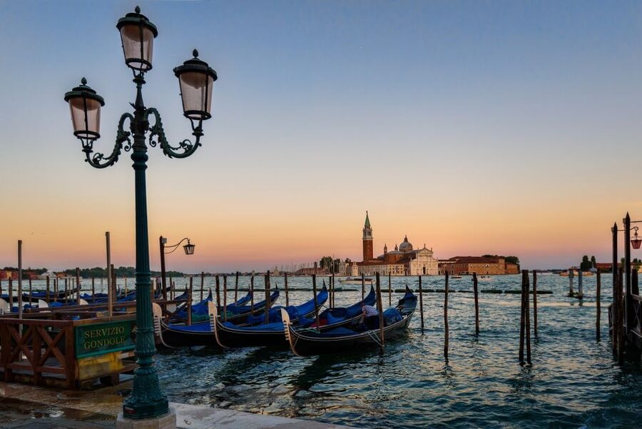 Venice: Gondola Ride and St Mark's Basilica - What the separate entrance really means