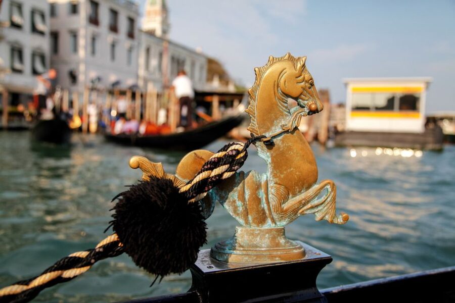 Venice: Gondola Ride with Live Guide or Audio Guide - Views, mood, and the romance of Venice