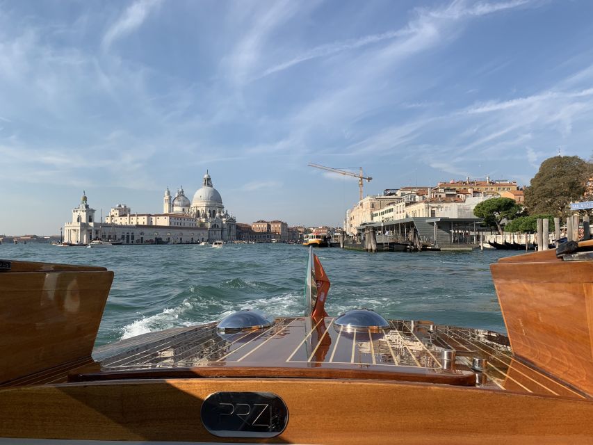 Venice: Grand Canal, Murano and Burano Half-Day Boat Tour - Who should book this boat tour