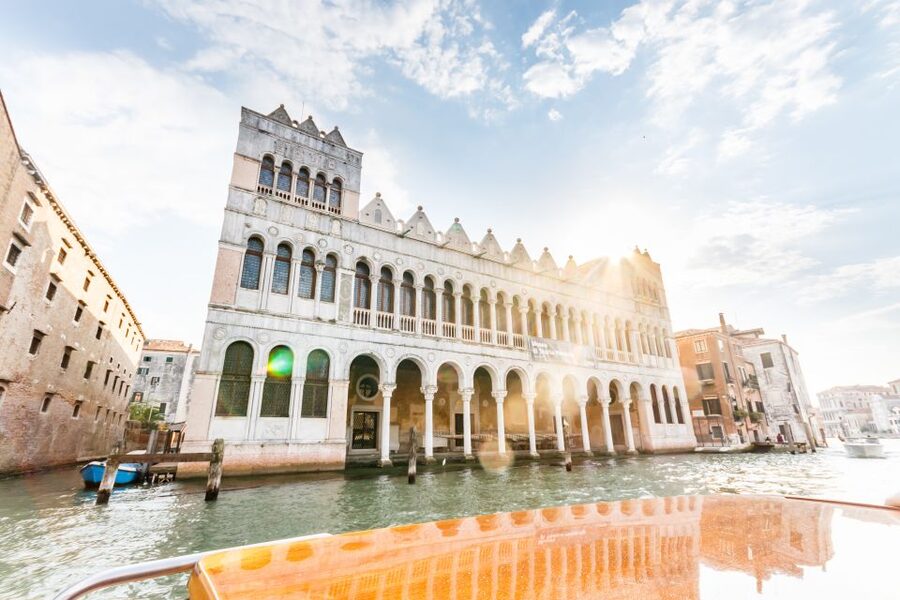 Venice: Grand Canal Private Boat Trip - Along the Giudecca Canal