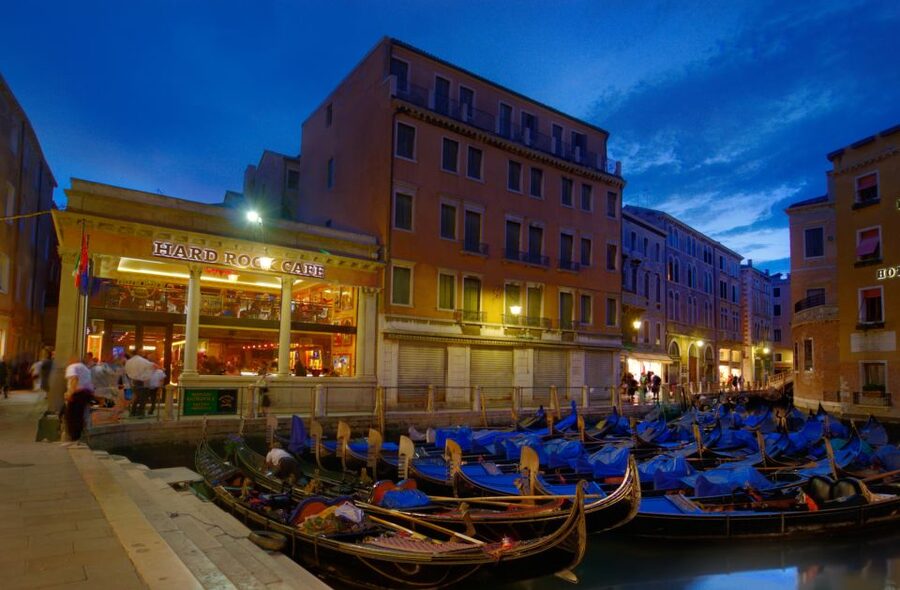Venice: Hard Rock Cafe with Set Menu for Lunch or Dinner - What the meal is actually like