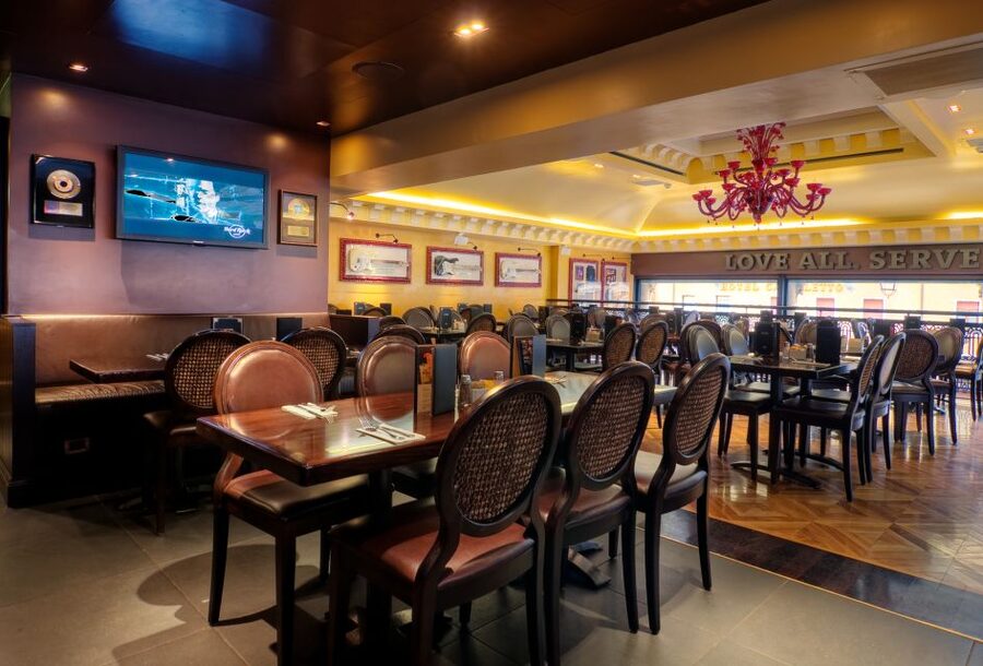 Venice: Hard Rock Cafe with Set Menu for Lunch or Dinner - Priority seating: useful, but not magic