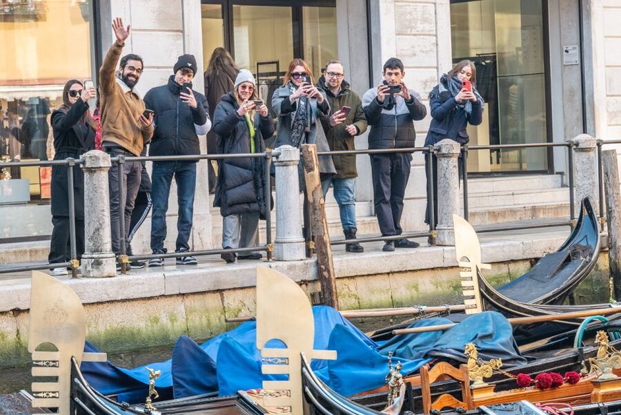 Venice: Hidden Spots Guided Photography Tour - Finding Venice beyond the famous views