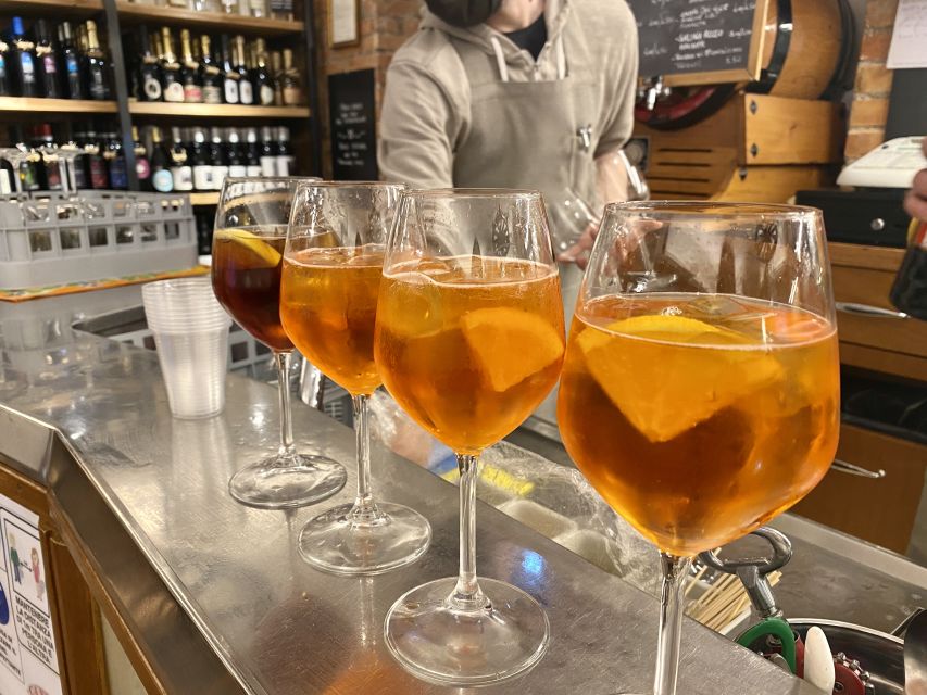 Venice: Jewish Ghetto and Cannaregio Food and Wine Tour - Guide quality and group feel