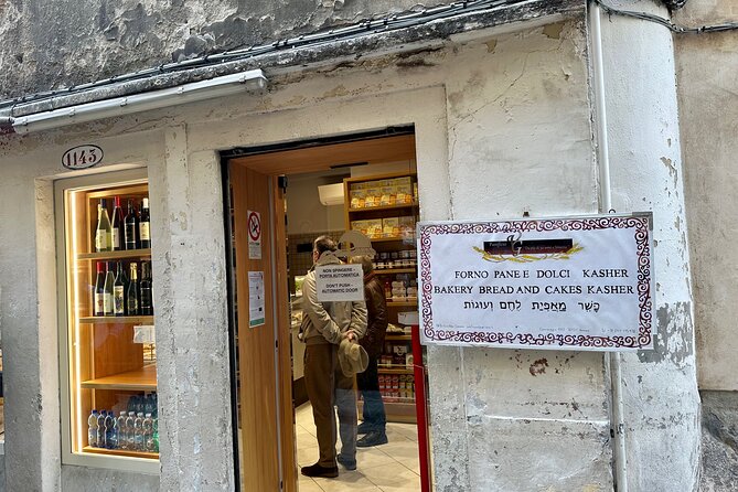 Venice Jewish Ghetto and Cannaregio Food, Wine, Sightseeing Tour - Seeing the Jewish Ghetto after the first tastings