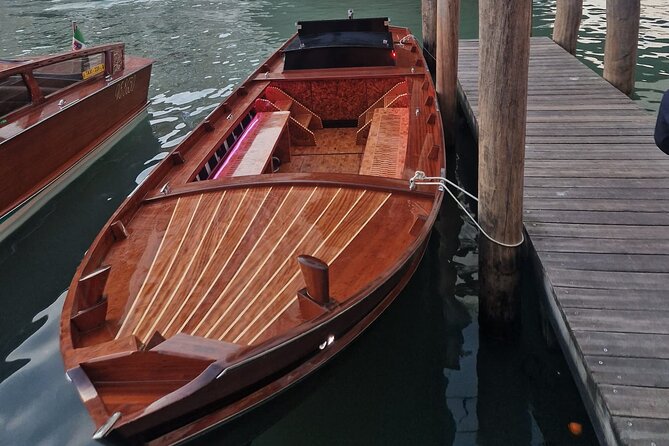 Venice Lagoon Tour with Historic Venetian Boat - What the private format is worth