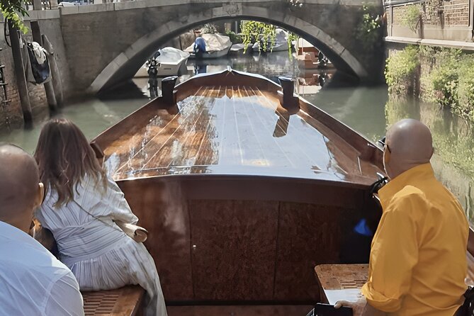 Venice Lagoon Tour with Historic Venetian Boat - The Murano question you should clarify