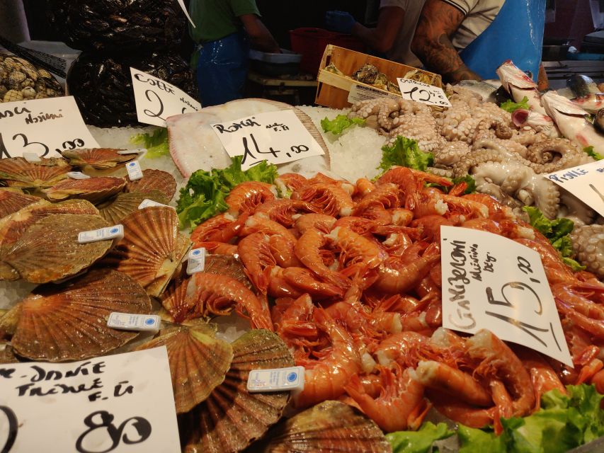 Venice: Local Fish Market With Cicchetti, Lunch, and Wine - Starting beside Venice’s oldest market district