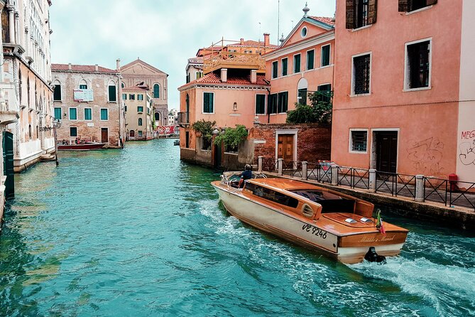 Venice: Marco Polo Airport Private Transfer to Hotel by Car& Boat - How much value do you get for $187.05 per person?