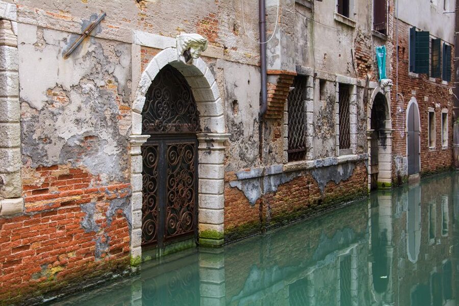Venice: Morning Walking Tour - Teatro Malibran and the Mercerie
