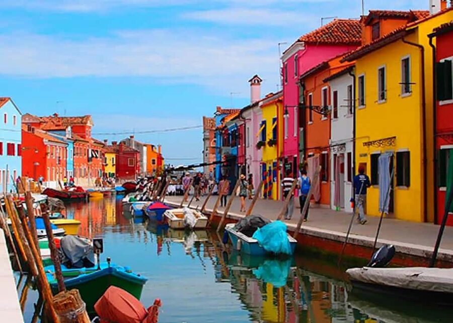Venice: Murano, Burano and Torcello Islands Tour - A half-day route through three very different islands