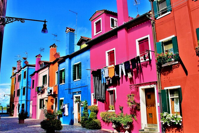 Venice: Murano & Burano Islands Tour with Optional Torcello Stop - Burano’s painted houses and quiet lanes