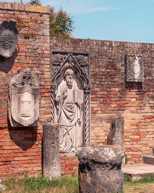 Venice: Murano, Burano, Torcello, and Glass Factory Tour - Who should book this full-day outing
