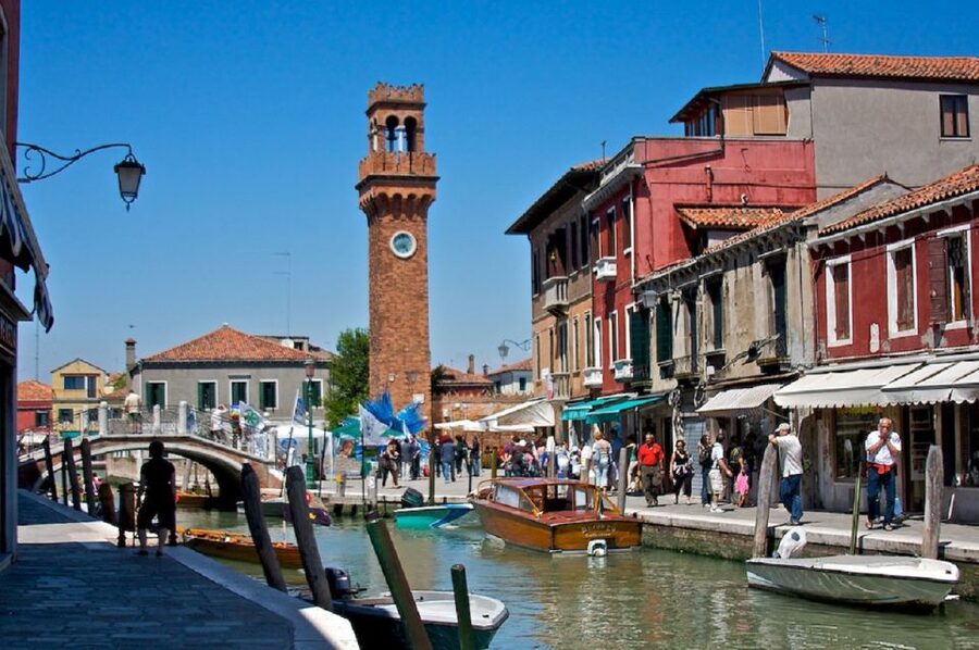 Venice: Murano Island and Glass Factory Private Guided Tour - Walking Murano beyond the showroom