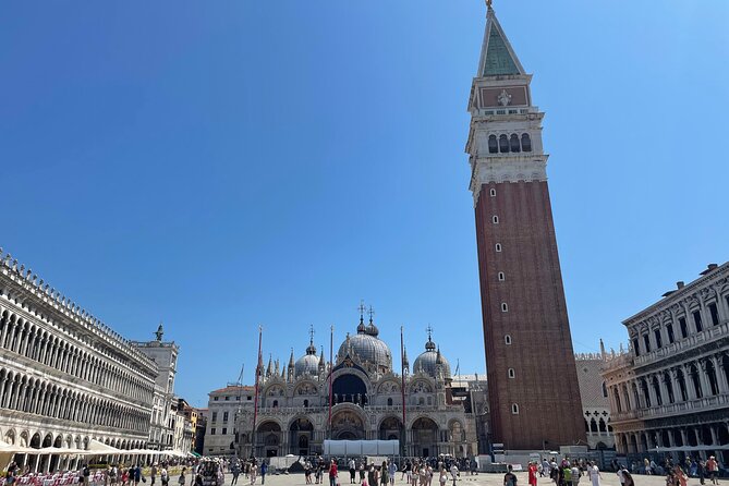 Venice Must See Attractions Walking Tour With A Guide - Key points at a glance