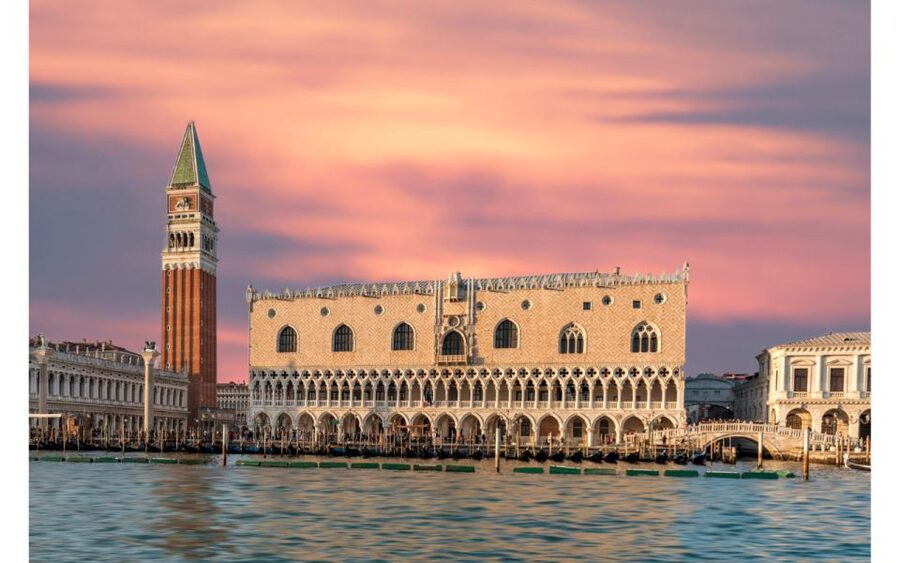 Venice: Mysterious Tales of Ghosts and Murders - How scary is it?