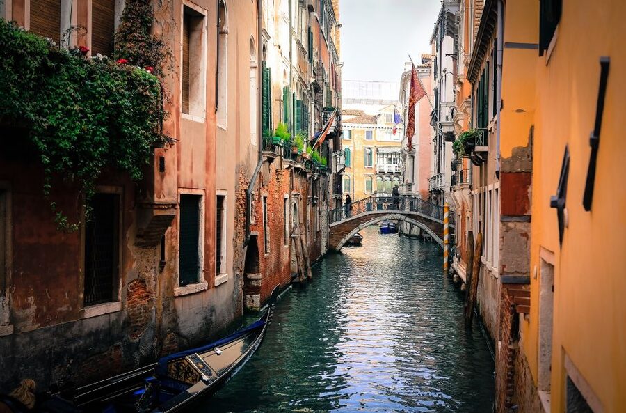Venice: Off the Beaten Path Private Gondola Ride - Is $94 per person a good value?