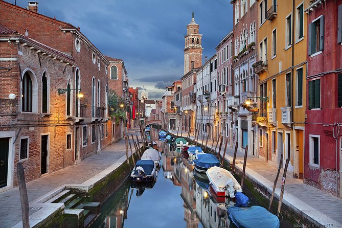 Venice Off the Beaten Path: Private Tour in Venice with a Local - The Gondola Squero and Working Venetian Traditions