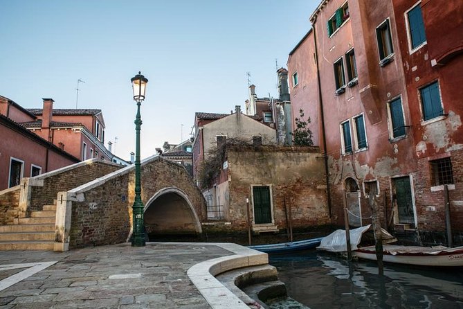 Venice Off the Beaten Path: Private Tour in Venice with a Local - Is $361.44 a Fair Price for Up to Five People?