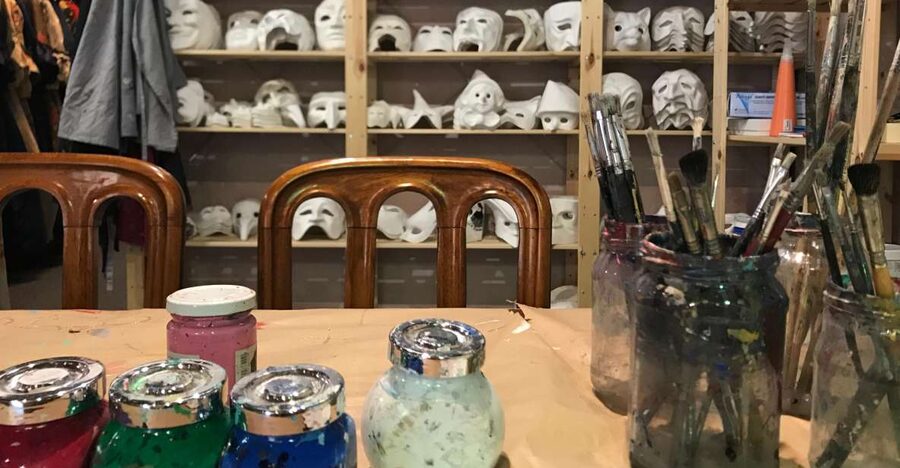 Venice: Paint your own Venetian Mask Workshop - A creative pause for couples and adults