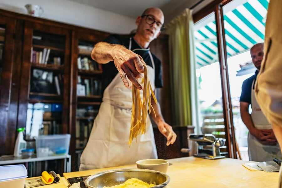 Venice: Pasta and Tiramisu Cooking Class at a Local's Home - Is the Venice pasta and tiramisu class worth booking?