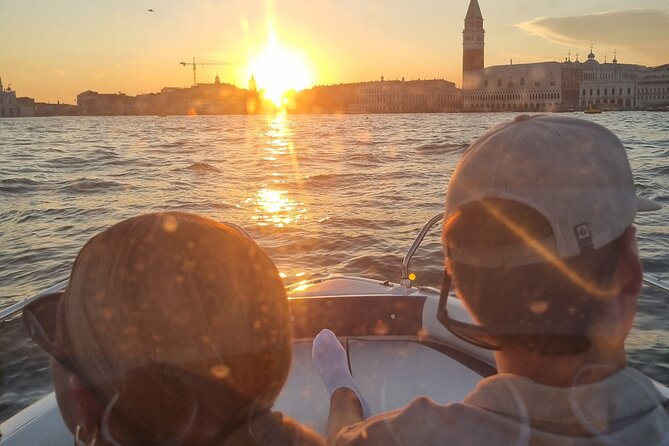 Venice : Private Boat Tour of the Venice Lagoon - Seeing Venice from a private boat