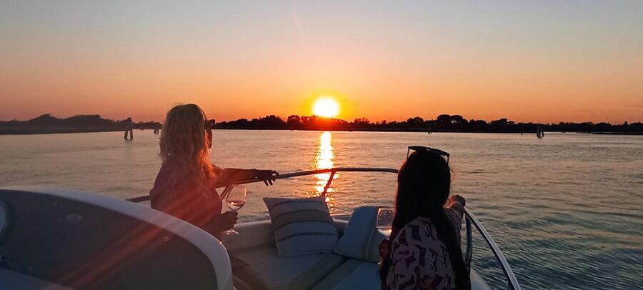 Venice: private boat tour to Murano, Burano, Torcello - What the private format is really worth