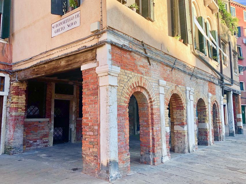 Venice: Private Cannaregio and Jewish Quarter Tour - What the two-hour schedule really gives you