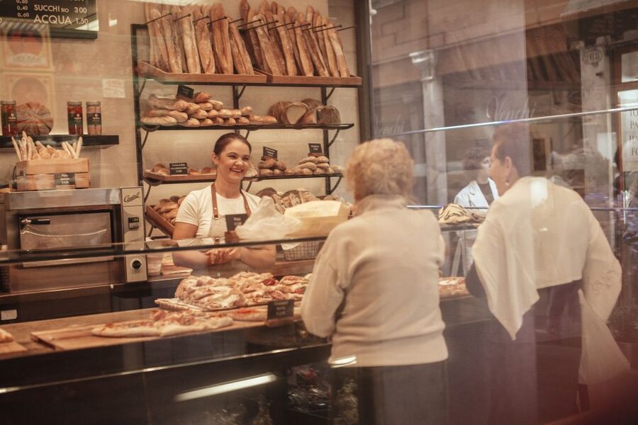 Venice: Private Food Tour – 10 Tastings with Locals - Gelato and spritz in local settings