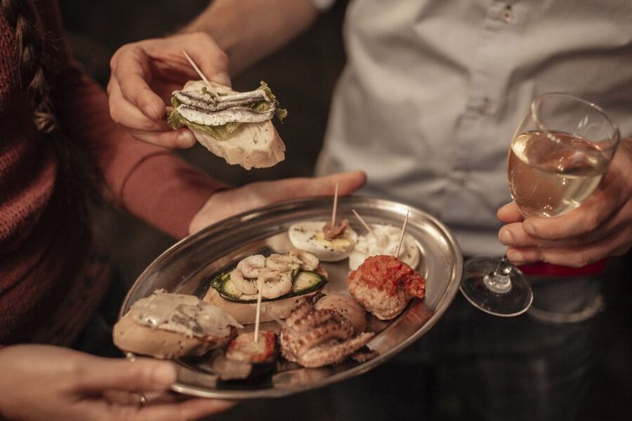 Venice: Private Food Tour – 10 Tastings with Locals - Walking, pace, and practical limits