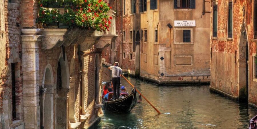 Venice: Private Gondola Tour - Who will enjoy this gondola ride most